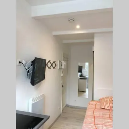 Apartment Hypercentre Vesle - Studette 4 Reims